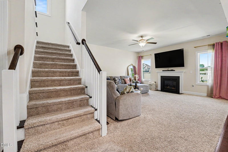 17 Barton Bay Ln, Clayton, NC 27520