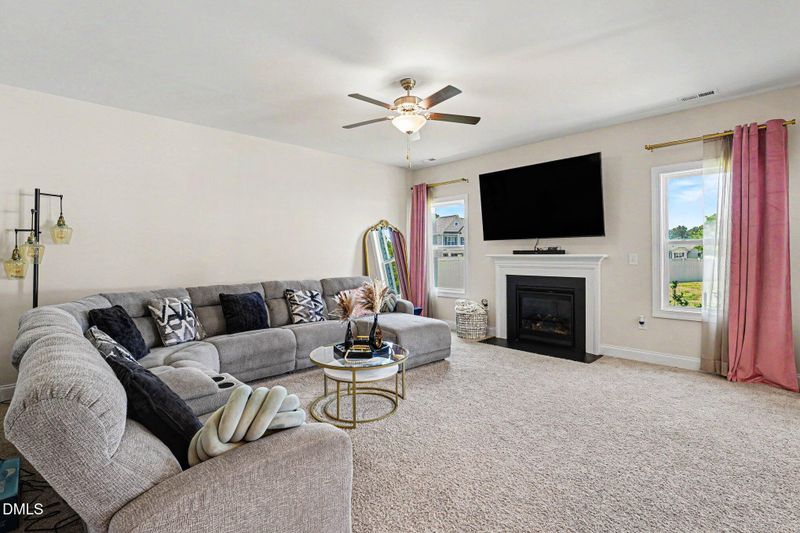 17 Barton Bay Ln, Clayton, NC 27520