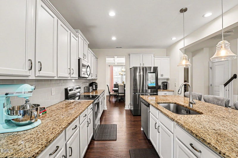 17 Barton Bay Ln, Clayton, NC 27520