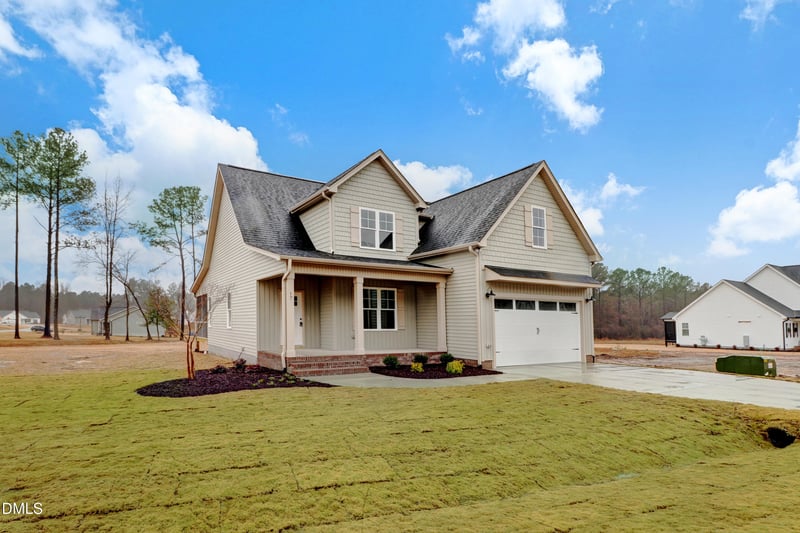 17 Birchtop Cir, Zebulon, NC 27597