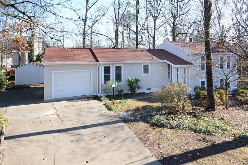 17 Breton Pl, Durham, NC 27707