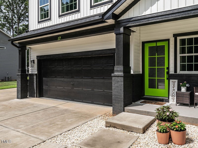 17 Collins St, Franklinton, NC 27525