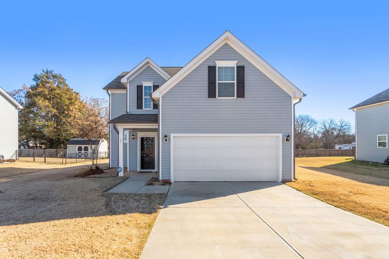 17 Duchess Ave, Franklinton, NC 27525