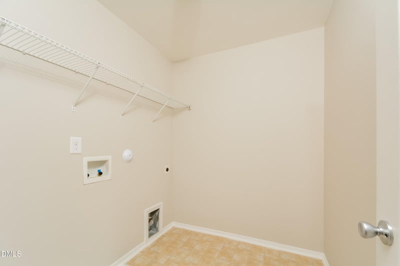 17 Eddy Trl, Durham, NC 27703