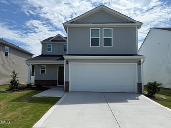 17 Emily Gardens Dr, Selma, NC 27576