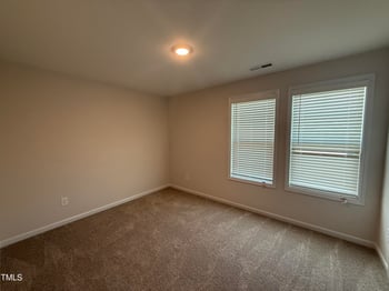 17 Emily Gardens Dr, Selma, NC 27576