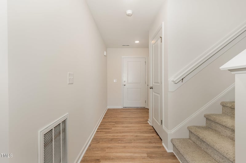 17 Emily Gardens Dr, Selma, NC 27576