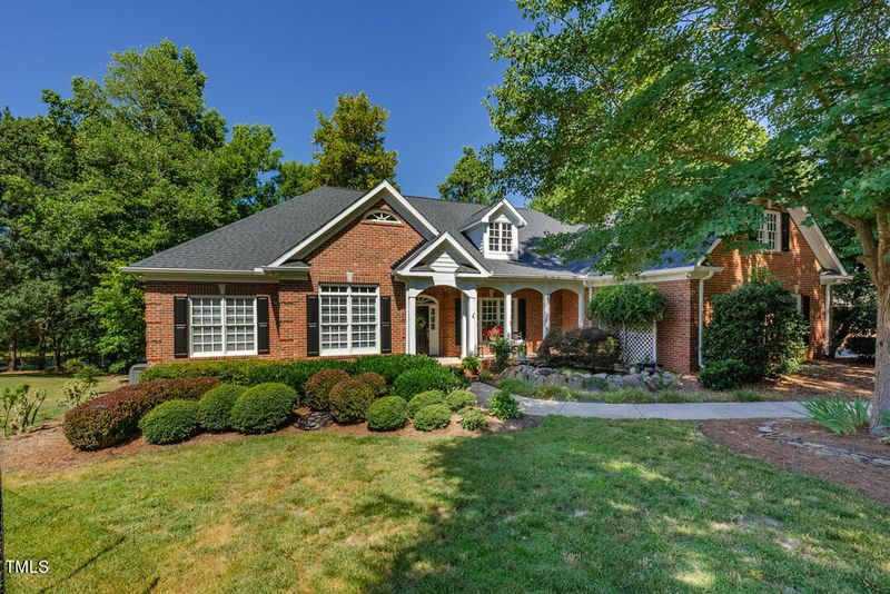 17 Fairwoods Dr, Durham, NC 27712
