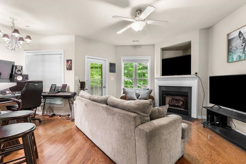 17 Great View Ct, Clayton, NC 27527