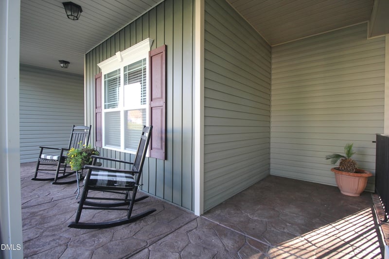 17 High Ridge Ct, Willow Springs, NC 27592