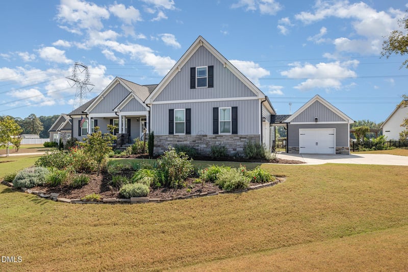 17 Kiowa Ct, Willow Springs, NC 27592
