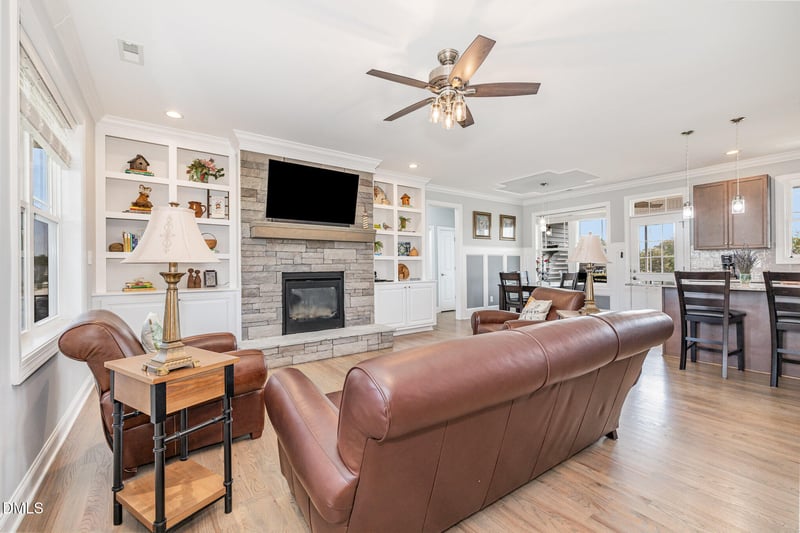 17 Kiowa Ct, Willow Springs, NC 27592