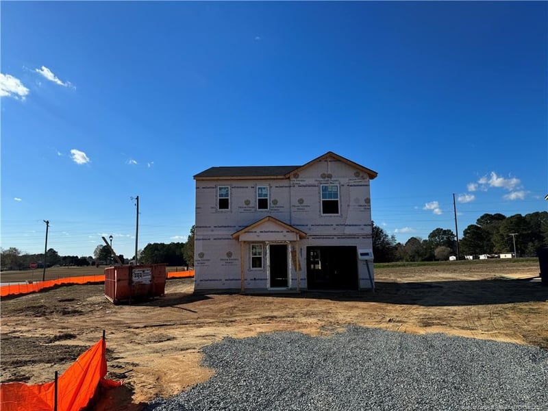 17 Mary Raymond St, Dunn, NC 28334