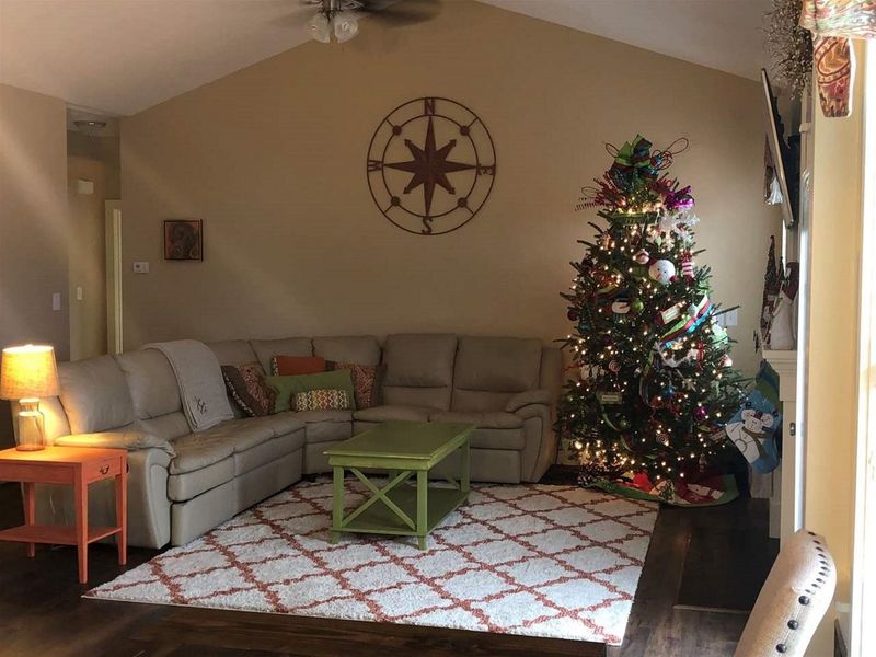 17 Middle Landing Dr, Smithfield, NC 27577