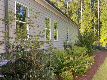 17 Monteith Dr, Chapel Hill, NC 27516