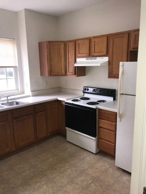 17 Moorefield Ct #17, Durham, NC 27705