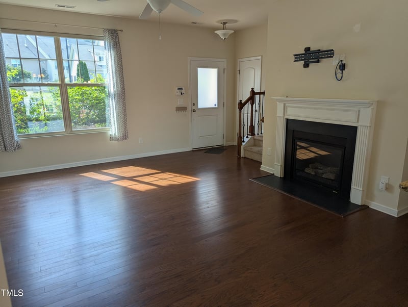 17 Pilatus Dr, Durham, NC 27705