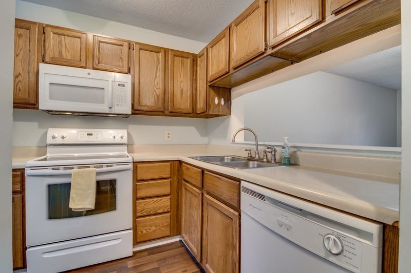 17 Prestwick Pl #17, Durham, NC 27705