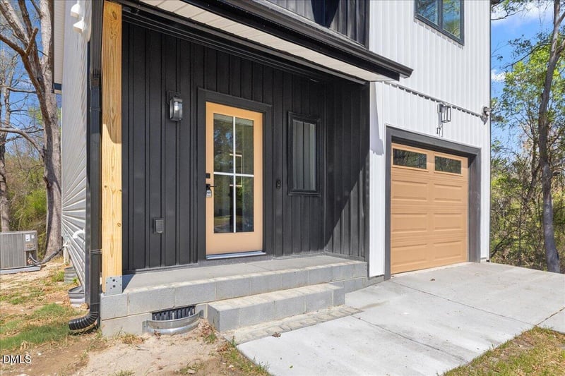 17 Runneymede Pl, Smithfield, NC 27577