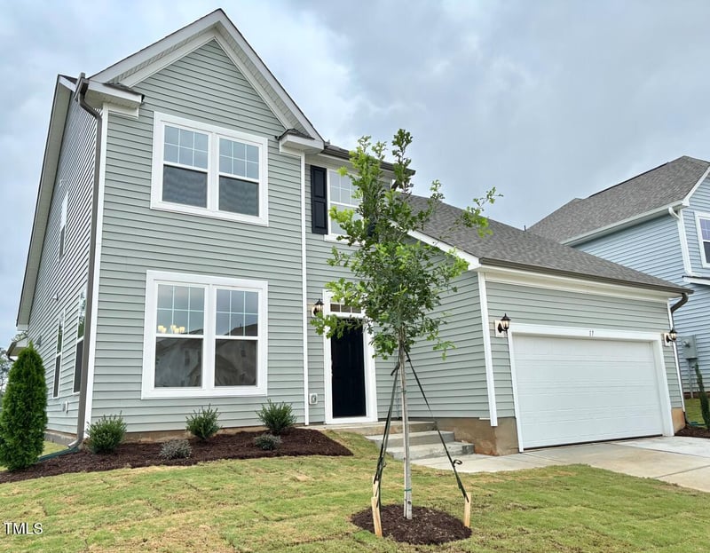 17 Spring Crest Dr #68, Angier, NC 27501