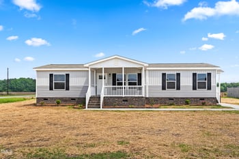 17 Star Dust Ln, Selma, NC 27576