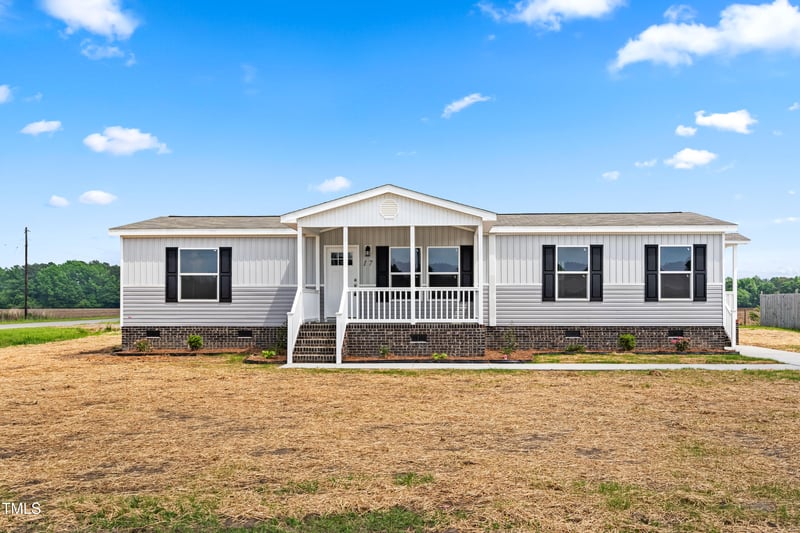17 Star Dust Ln, Selma, NC 27576