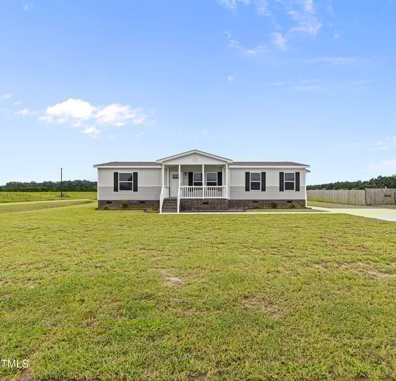 17 Star Dust Ln, Selma, NC 27576