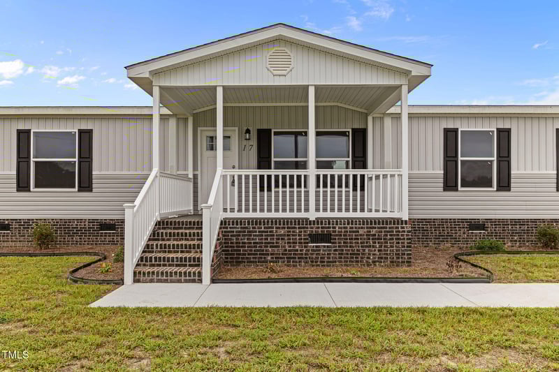 17 Star Dust Ln, Selma, NC 27576