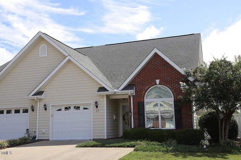 17 Stonegate Dr, Angier, NC 27501