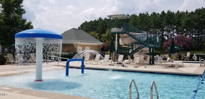 17 Sweet Meadow Ln, Pittsboro, NC 27312