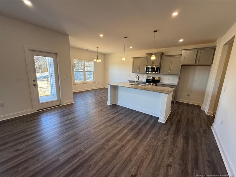 17 Tackett Ct, Lillington, NC 27546