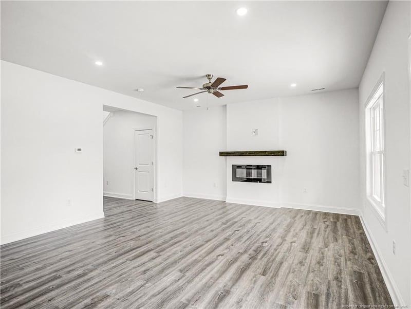 17 Tackett Ct, Lillington, NC 27546