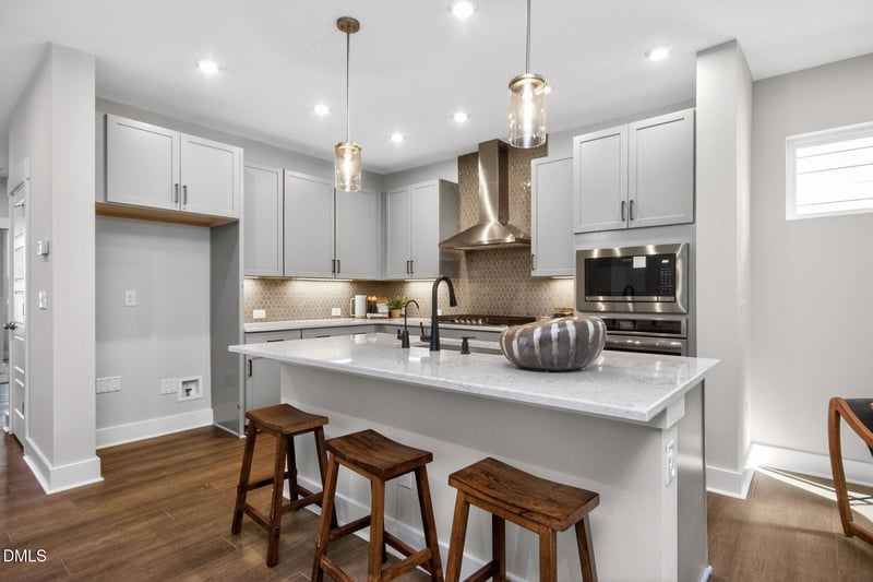 17 Tallgrass Rd, Pittsboro, NC 27312