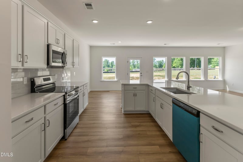 17 Valley Forge Ln, Smithfield, NC 27577