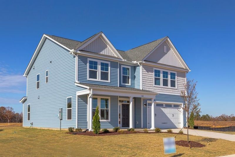 17 Winding Creek Dr, Lillington, NC 27546