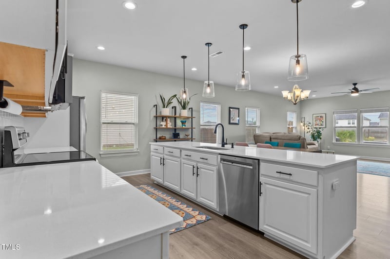 170 Arlie Ln, Lillington, NC 27546