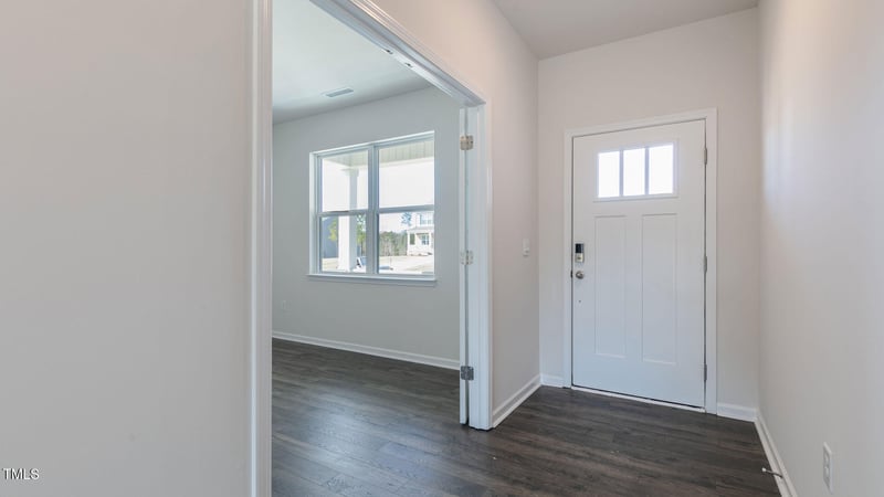 170 Babbling Creek Dr, Youngsville, NC 27596