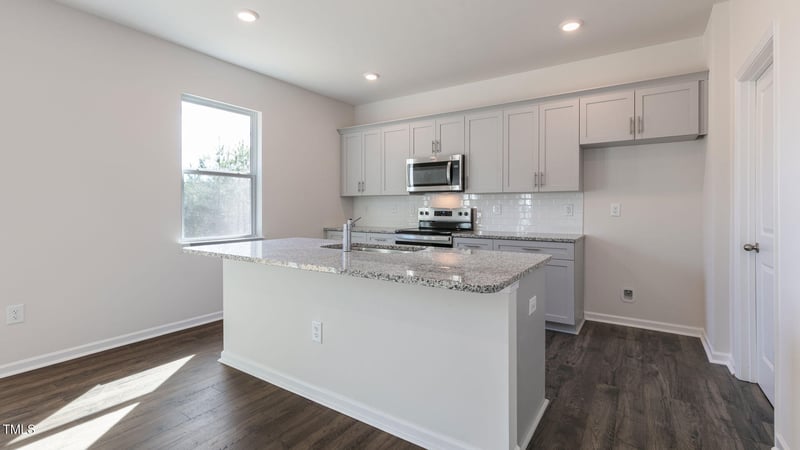 170 Babbling Creek Dr, Youngsville, NC 27596