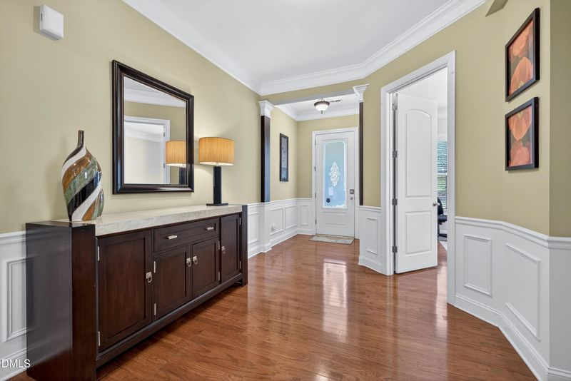 170 Briarfield Dr, Apex, NC 27502