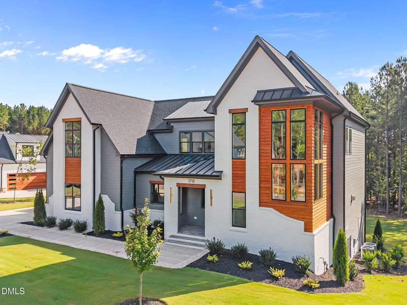 170 Cherry Bark Dr, Youngsville, NC 27596