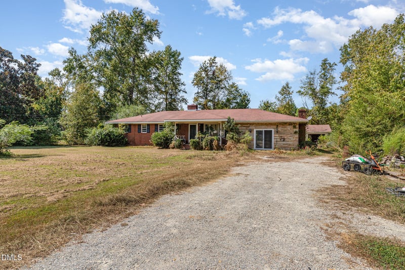 170 Community Dr, Goldsboro, NC 27530