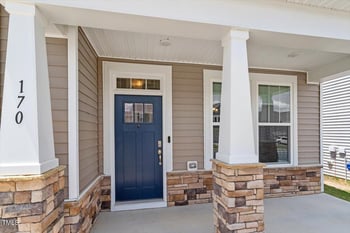 170 Creekhaven Dr, Angier, NC 27501