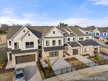 170 District Ave #264, Clayton, NC 27527