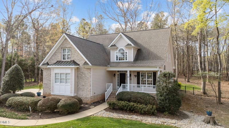 170 Georgetown Woods Dr, Youngsville, NC 27596