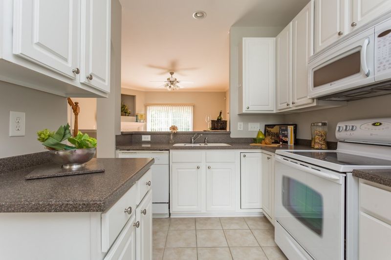 170 Grey Elm Trl #170, Durham, NC 27713