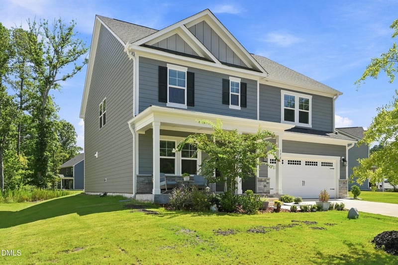 170 Hickory Grove Dr, Sanford, NC 27330