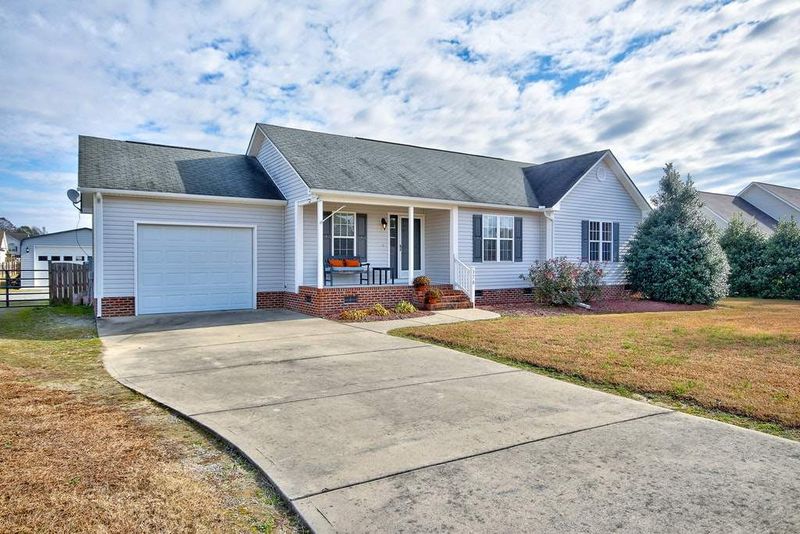 170 Jesse Dr, Smithfield, NC 27577