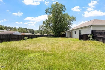 170 Johnston Farms Dr, Smithfield, NC 27577