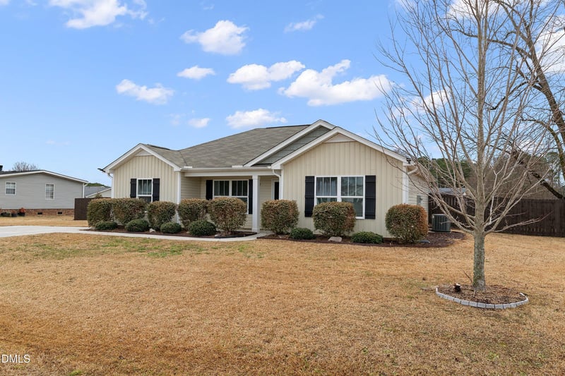 170 Johnston Farms Dr, Smithfield, NC 27577