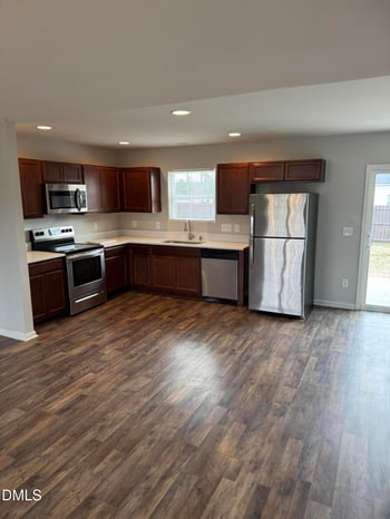 170 Johnston Farms Dr, Smithfield, NC 27577